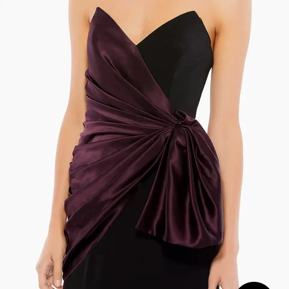MacDuggal Two-Tone Draped Velvet Trumpet Gown - Picture 3 of 8